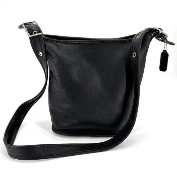 Coach Handbags - Coach Vintage New York Black Crossbody Leather Zip Top Duffle Y2K 1970's Purse